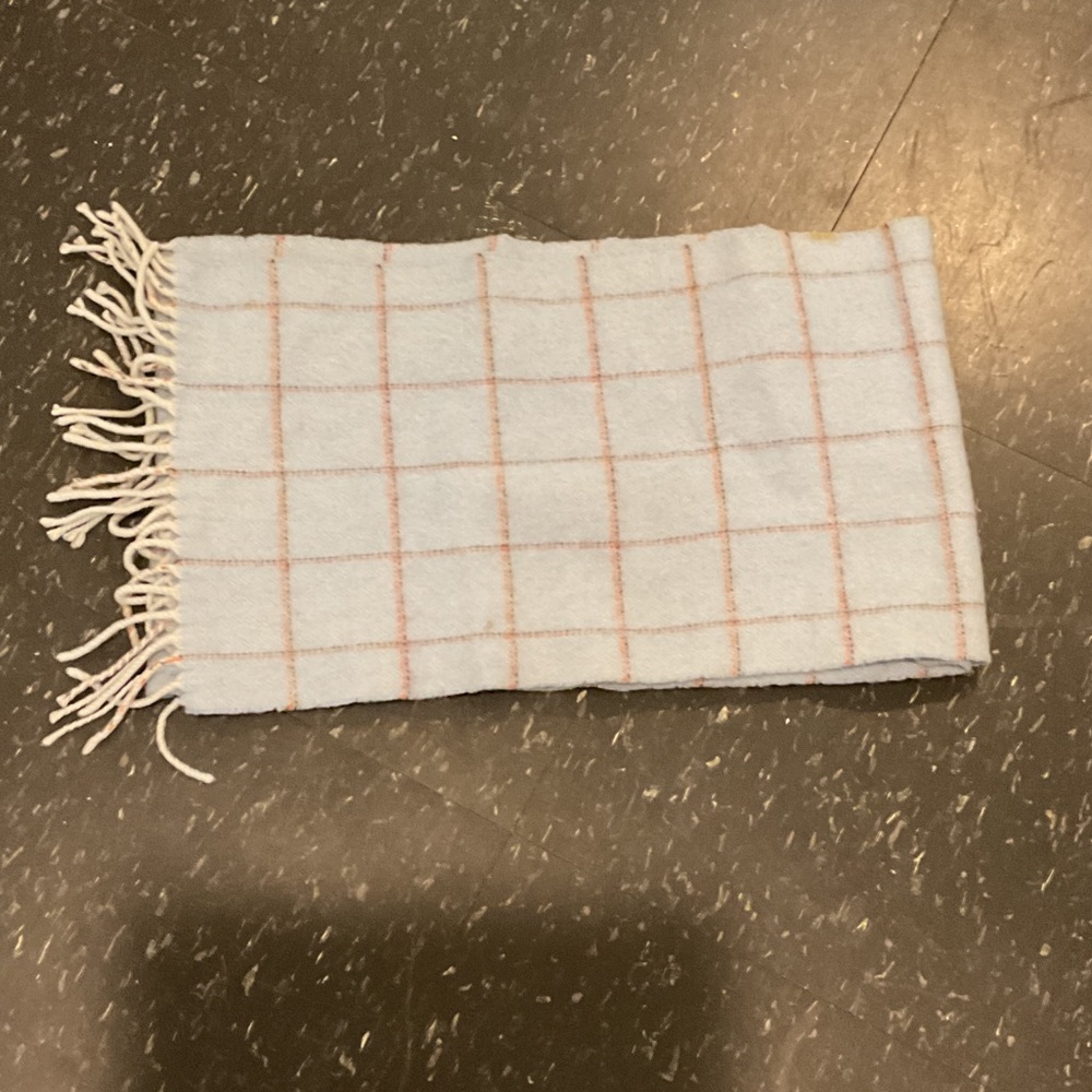 Barbour Pale blue scarf with white fringes